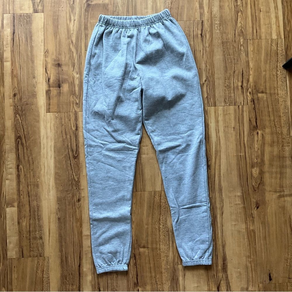 Pretty Little Thing Basic Grey Cuffed Hem Sweatpa… - image 3